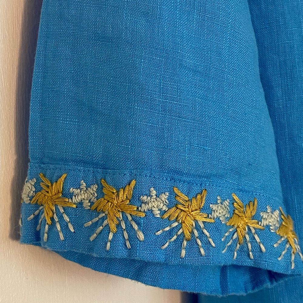 💰CLEARING MY CLOSET SALE💰 Johnny Was Embroidered High Low Tunic Top - Picture 7 of 15